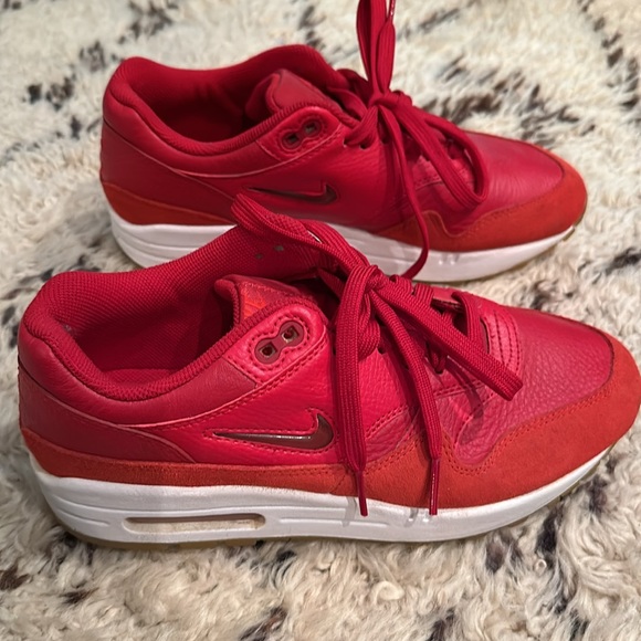 Nike red leather sneakers, us 7.5 - Picture 4 of 6
